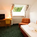Hotel-restaurant Foehren-hof Hotel 2*