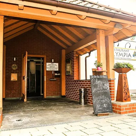 Hotel Hotel-restaurant Foehren-hof 2*