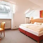 Hotel Hotel-restaurant Foehren-hof 2*