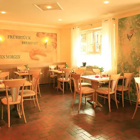 Hotel-restaurant Foehren-hof 2*